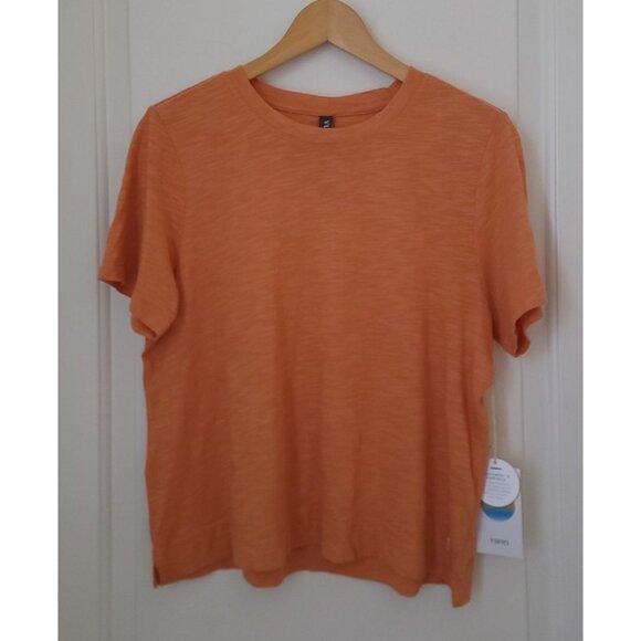 Vuori Tops - NWT Vuori SUNSET Crewneck Apricot Slub Knit Short Sleeve Athleisure Tee Womens L
